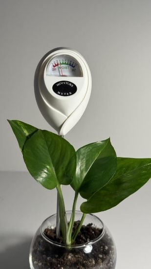 صورة جهاز قياس رطوبة التربة